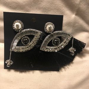 Glamorous Rhinestone Eye Tassel Earrings